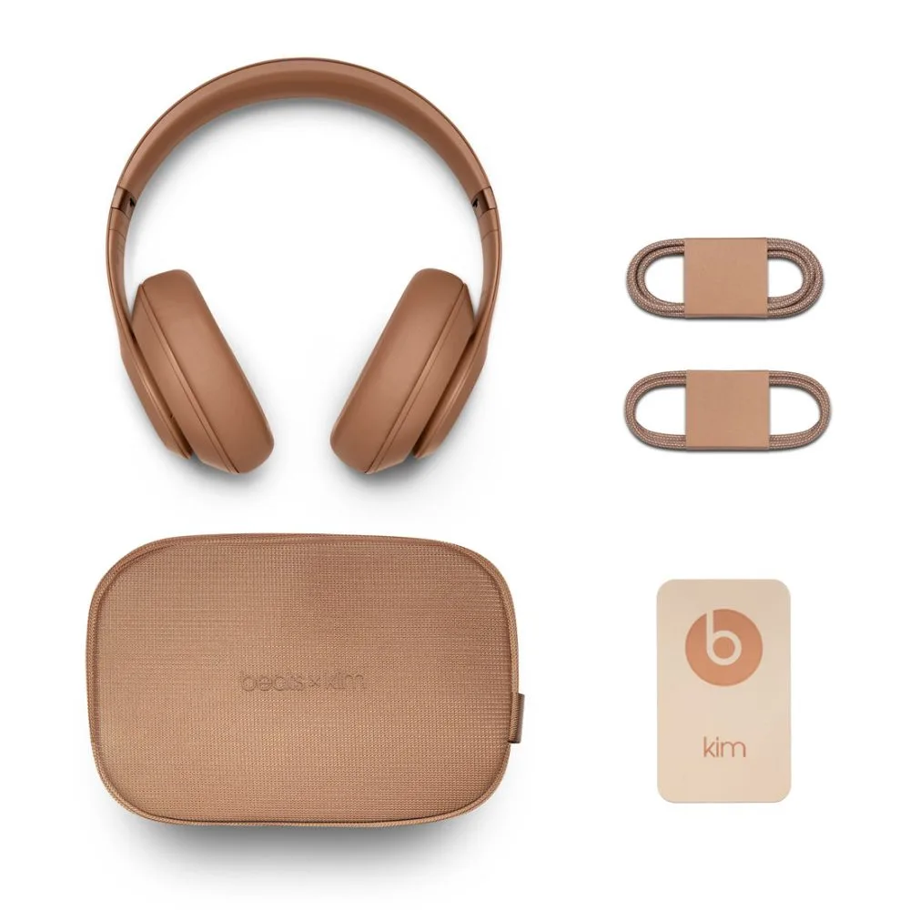 Beats Studio Pro x Kim Kardashian Headphones Clone – Wireless Over-Ear Headphones with Powerful Bass and Long Battery Life (Moon, Dune, Earth)